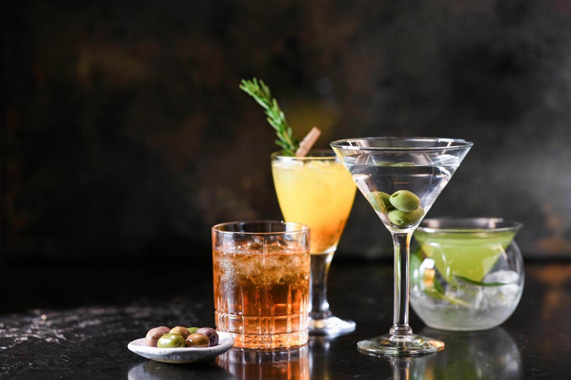 Powerhouse Hotel Tamworth By Rydges Екстер'єр фото A selection of cocktails