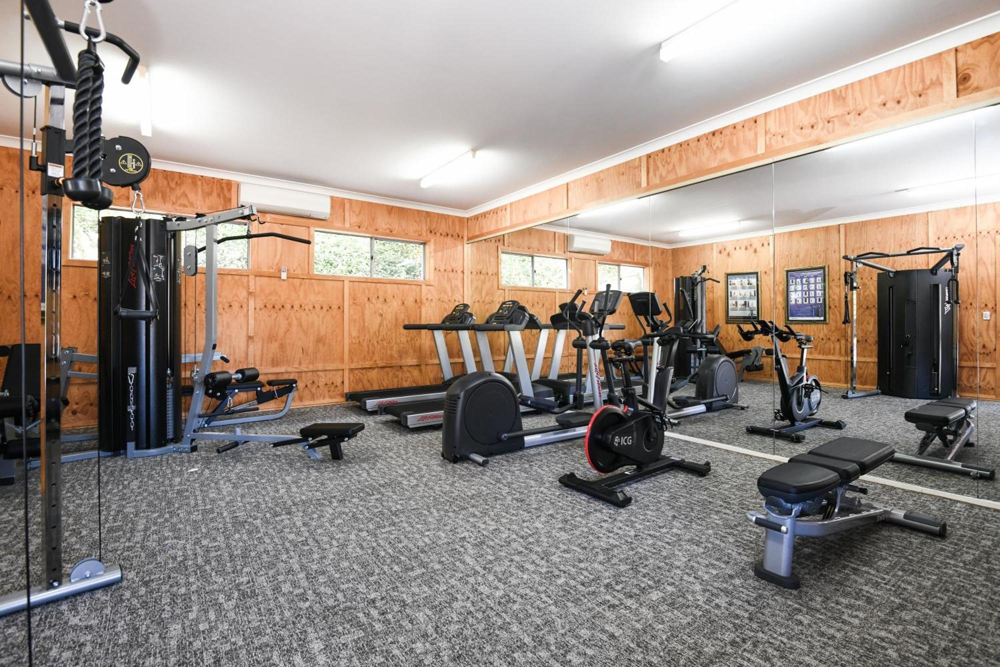Powerhouse Hotel Tamworth By Rydges Екстер'єр фото The gym at the High Performance Centre